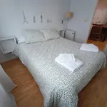 Bajo Con Terraza En Apartamento *