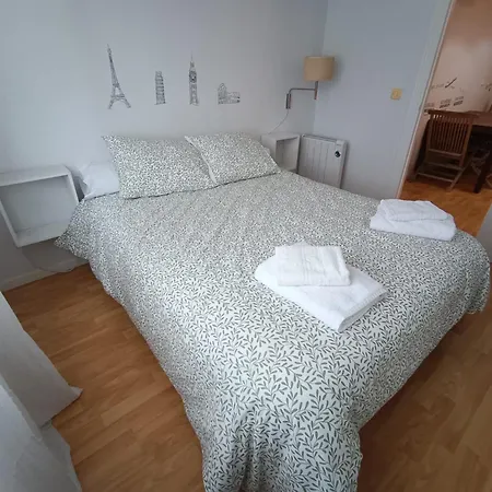 Bajo Con Terraza En Apartment *