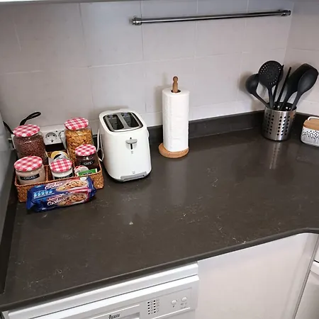 Apartamento Bajo Con Terraza En